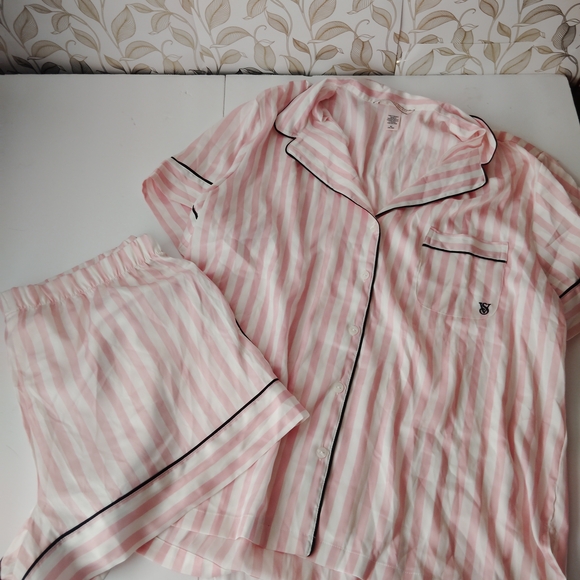 Victoria's Secret Other - Victoria's Secret Pink Striped Pajama Set